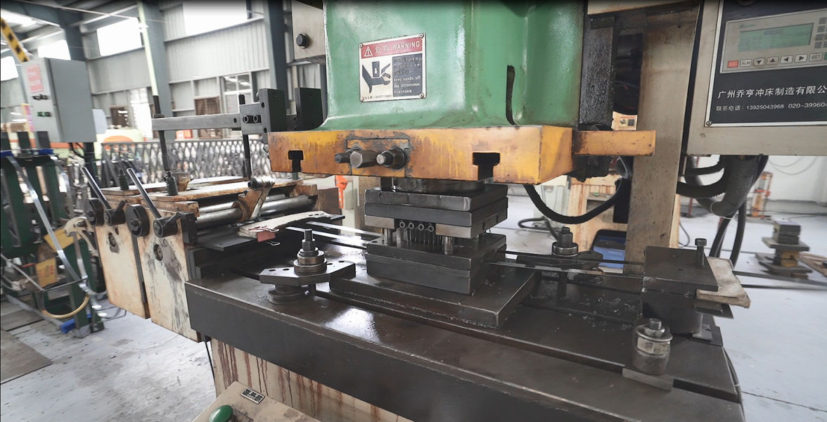 SINSEUNG TOOLS（QINGDAO） CORPORATION خط إنتاج المصنع