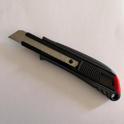 شراء 18mm Cutting Knives Varies Depending On Usage Ensuring Durability and Reliability for Your Business التصنيع عبر الإنترنت
