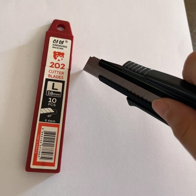 شراء Precision 18mm Cutter Blades Accurate Cutting with Varying Replacement Frequency and SK2 High Carbon Steel التصنيع عبر الإنترنت